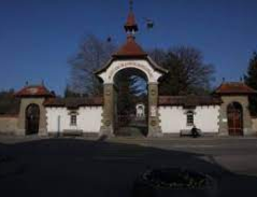 Allerheiligen – Zweisprachiges Totengedenken